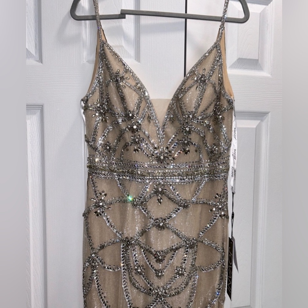 NWT JOVANI EVENING GOWN - Picture 6 of 10
